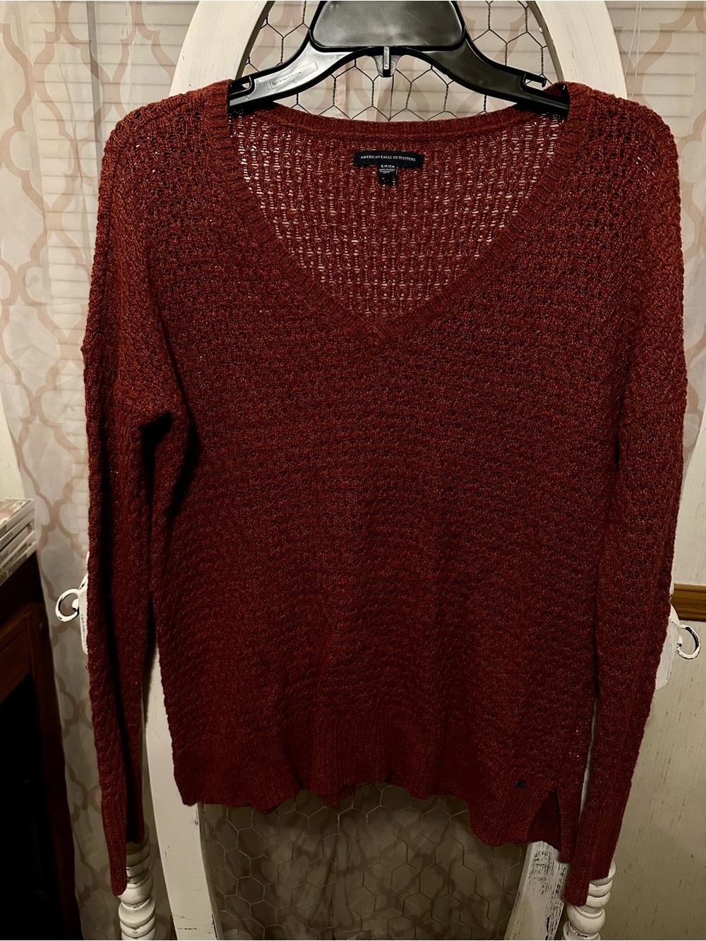 American Eagle Outfitters Women's V-Neck Sweater - Rust